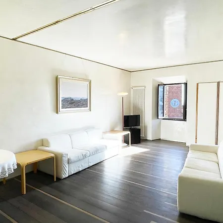 Il Campo 8: Piazza Del Campo Apartment *