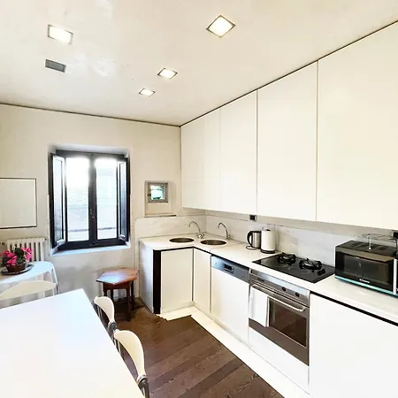 Il Campo 8: Piazza Del Campo Apartment *