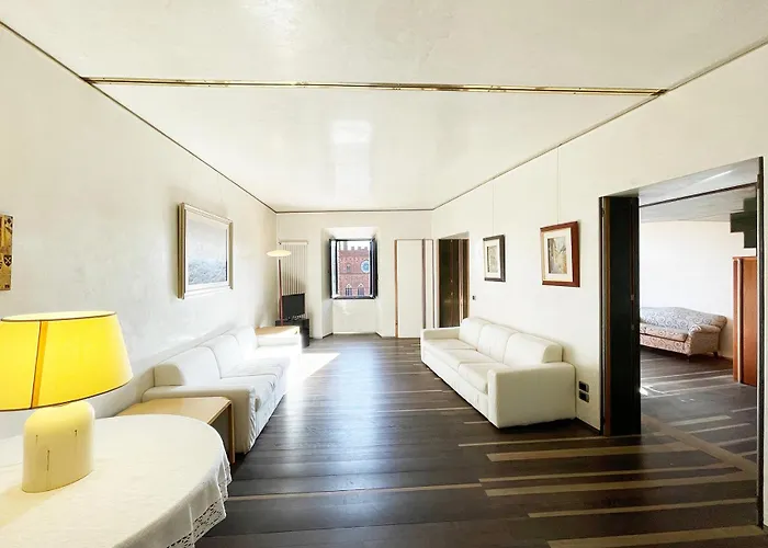 Il Campo 8: Piazza Del Campo Siena